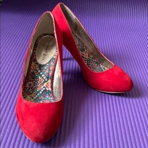 Madden Girl Red Suede Pumps